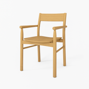 Silla de madera con reposabrazos
